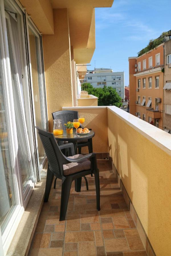 Honeycomb Apartment Split - Free Parking Esterno foto