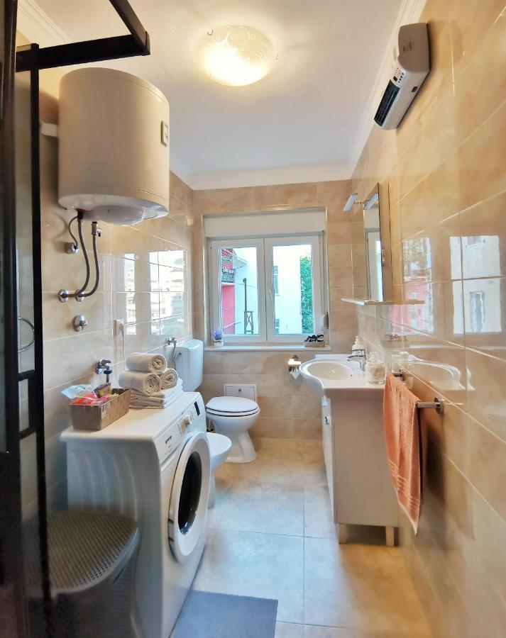 Honeycomb Apartment Split - Free Parking Esterno foto